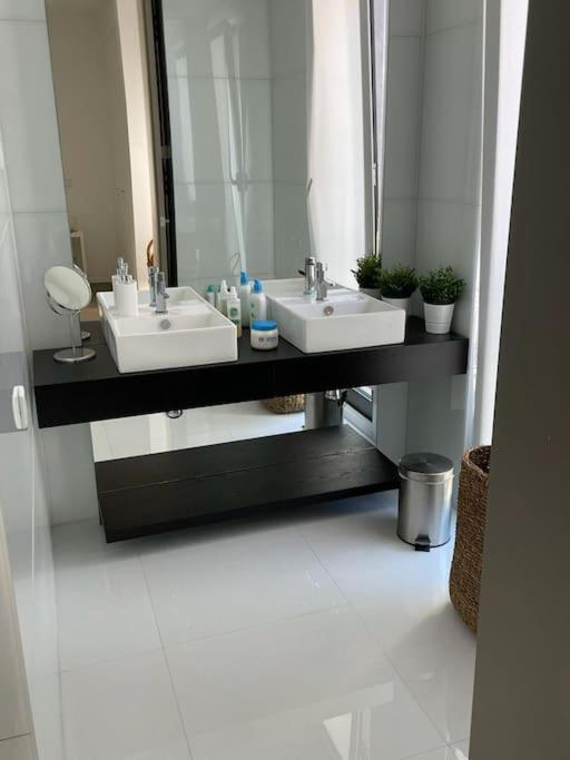 Fuzeta Stylish 1 Bedroom Apartment - Amazing Views Exterior foto